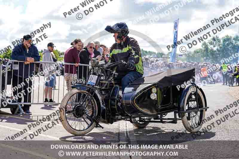 Vintage motorcycle club;eventdigitalimages;no limits trackdays;peter wileman photography;vintage motocycles;vmcc banbury run photographs